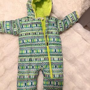 Columbia Green and Blue Patterned Kids jacket pram